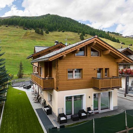 Ag Apartments Livigno Centro Buitenkant foto