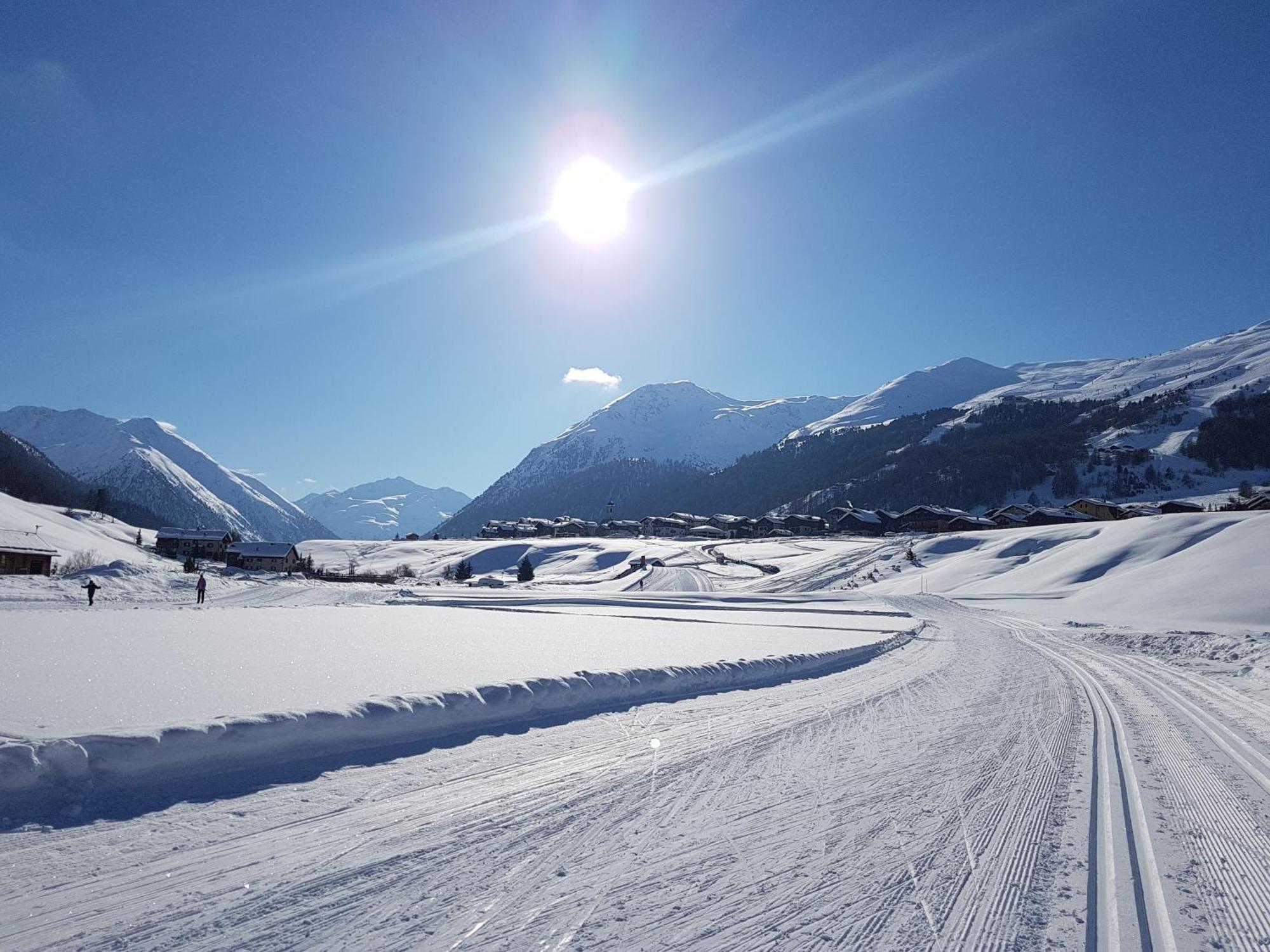 Ag Apartments Livigno Centro Buitenkant foto