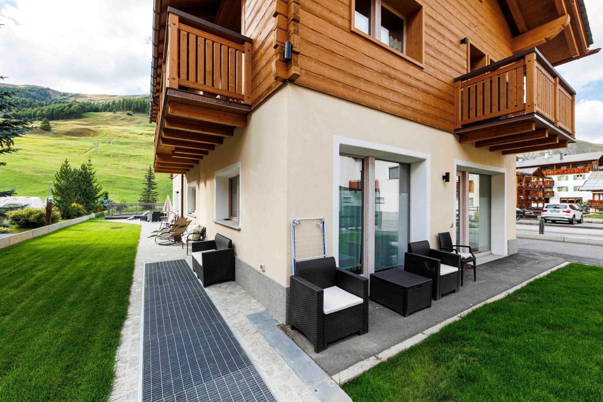 Ag Apartments Livigno Centro Buitenkant foto