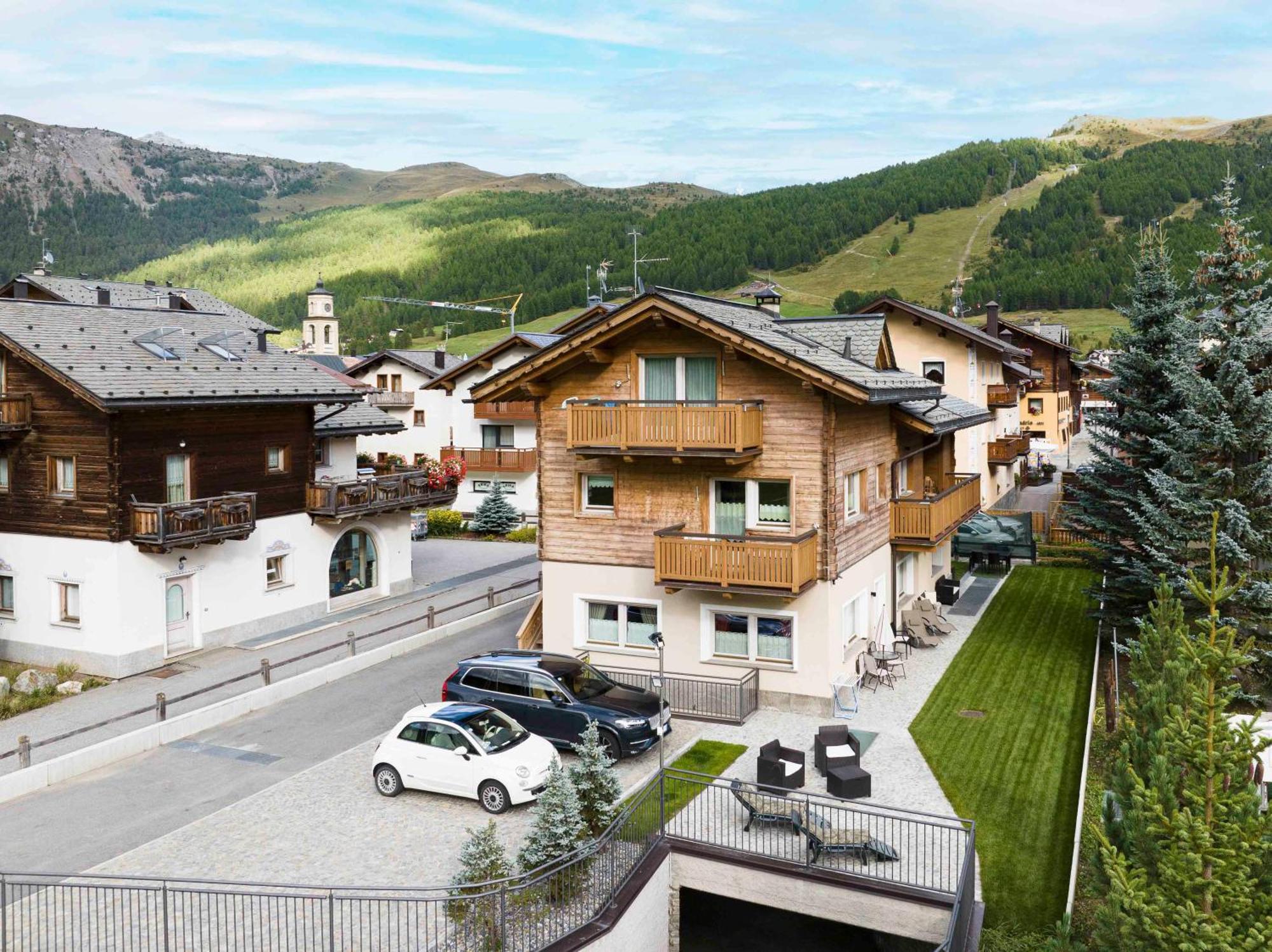 Ag Apartments Livigno Centro Buitenkant foto