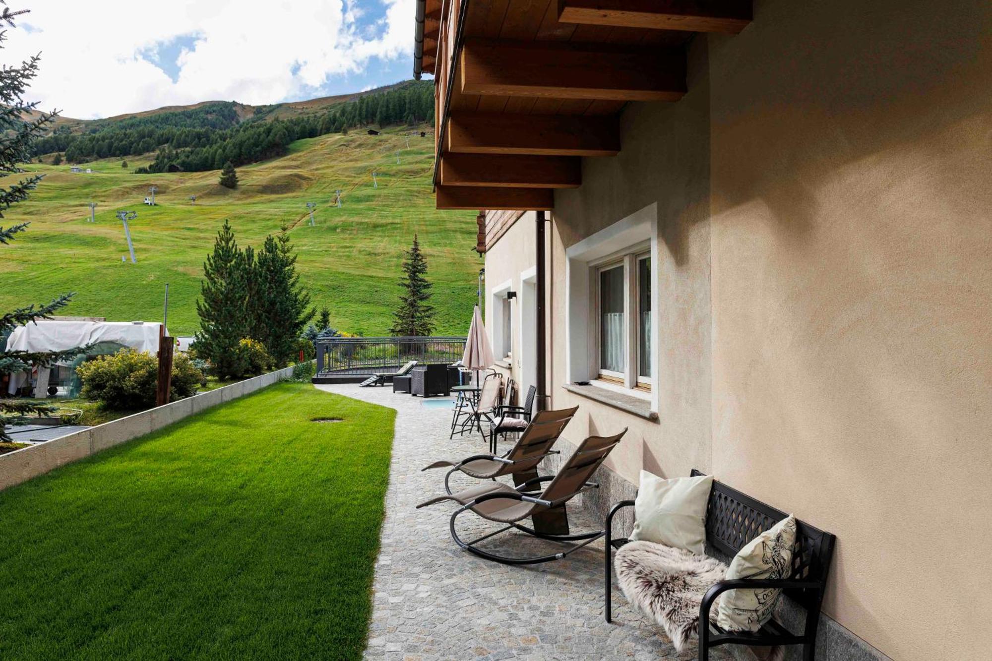 Ag Apartments Livigno Centro Buitenkant foto