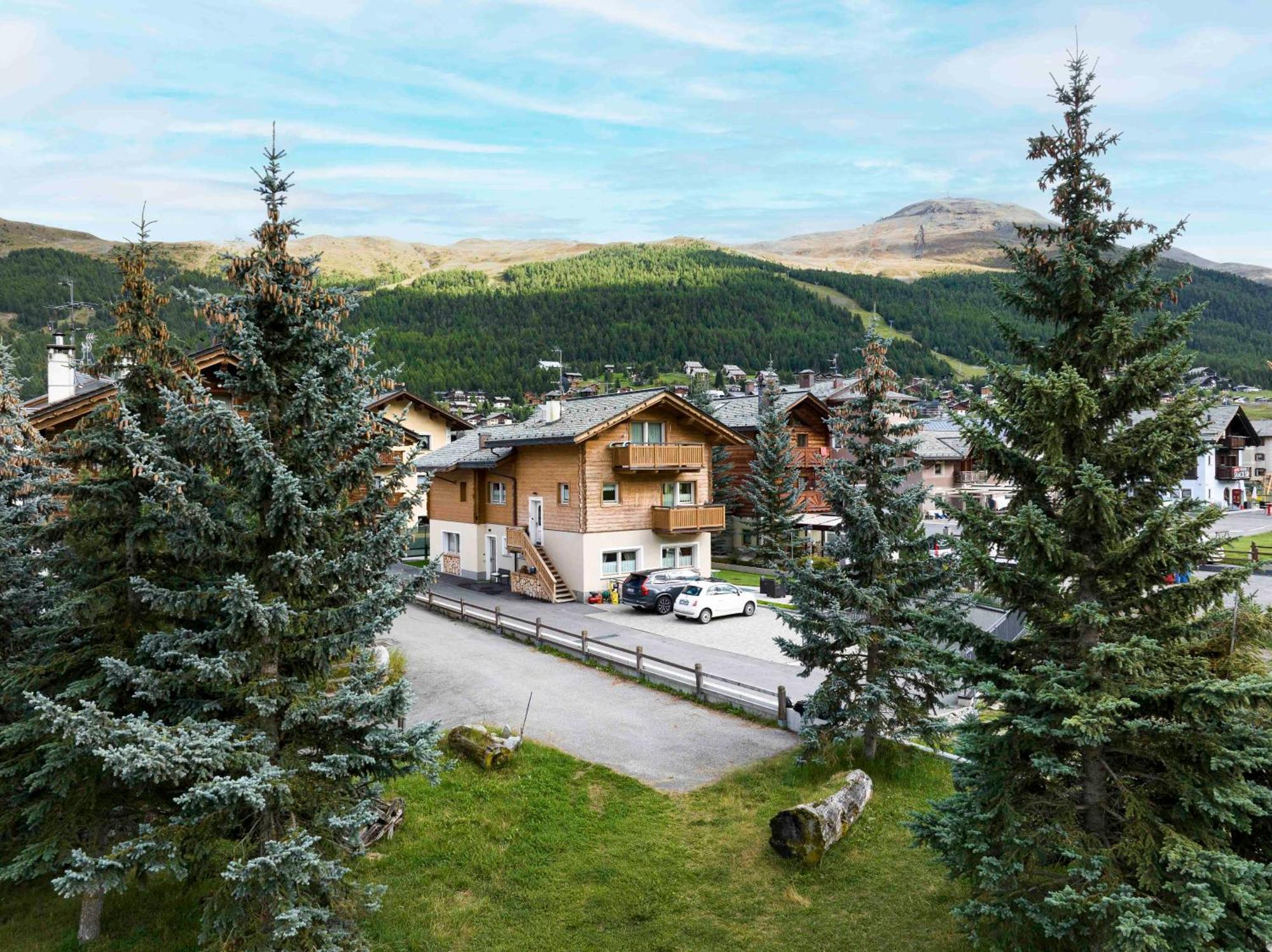Ag Apartments Livigno Centro Buitenkant foto