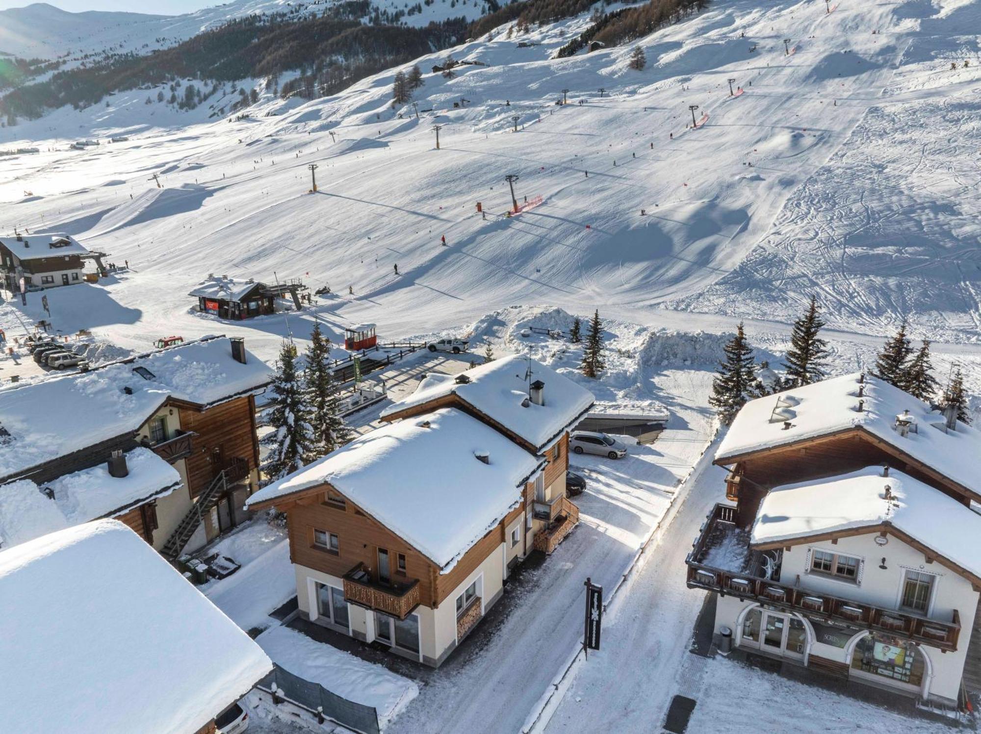 Ag Apartments Livigno Centro Buitenkant foto